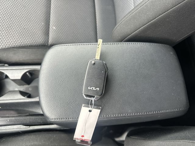 Thumbnail: 2022 Kia Soul - 30