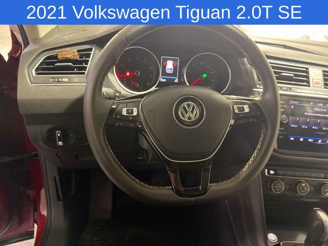 Thumbnail: 2021 Volkswagen Tiguan - 24