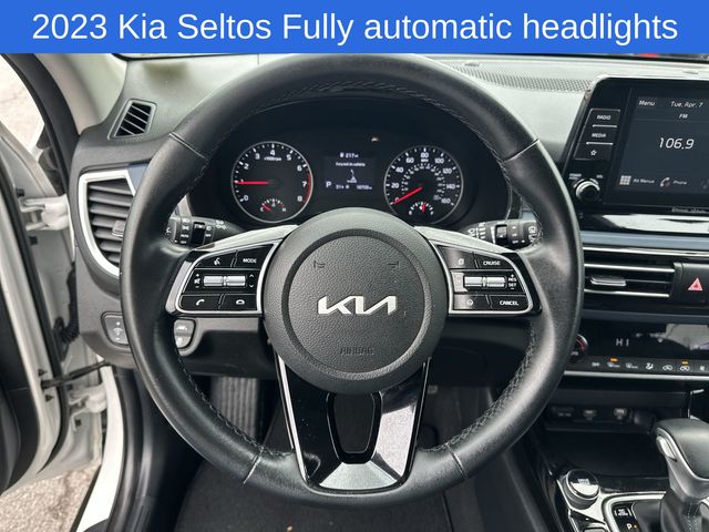 Thumbnail: 2023 Kia Seltos - 25