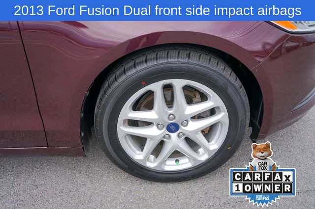 2013 Ford Fusion SE 18