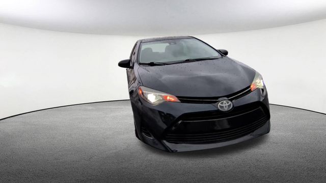 Thumbnail: 2018 Toyota Corolla - 3