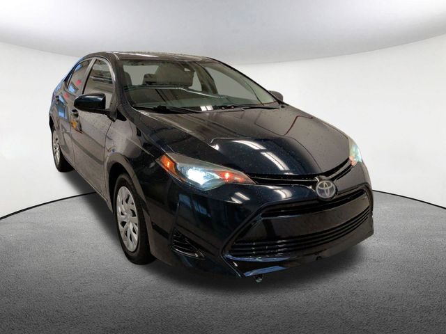 Thumbnail: 2018 Toyota Corolla - 15