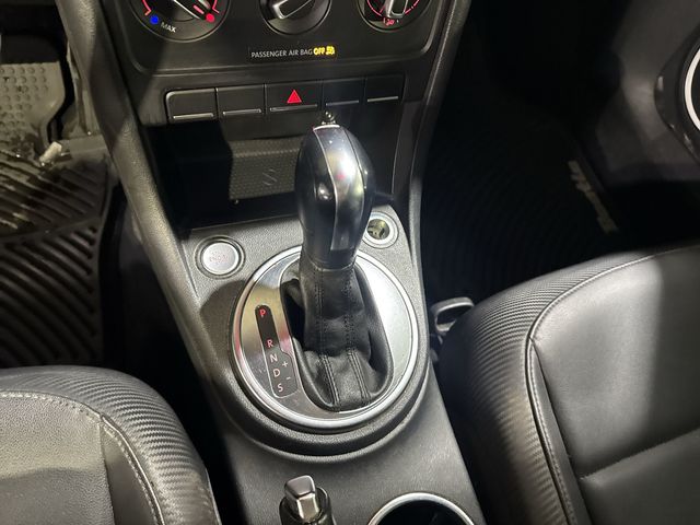 Thumbnail: 2012 Volkswagen Beetle - 26