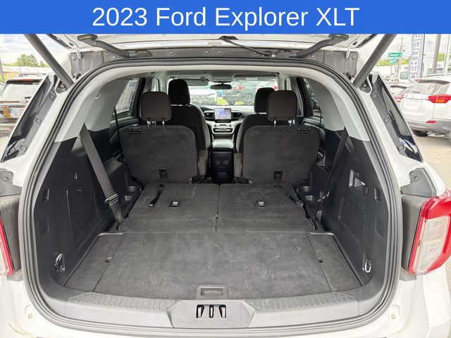 Thumbnail: 2023 Ford Explorer - 29