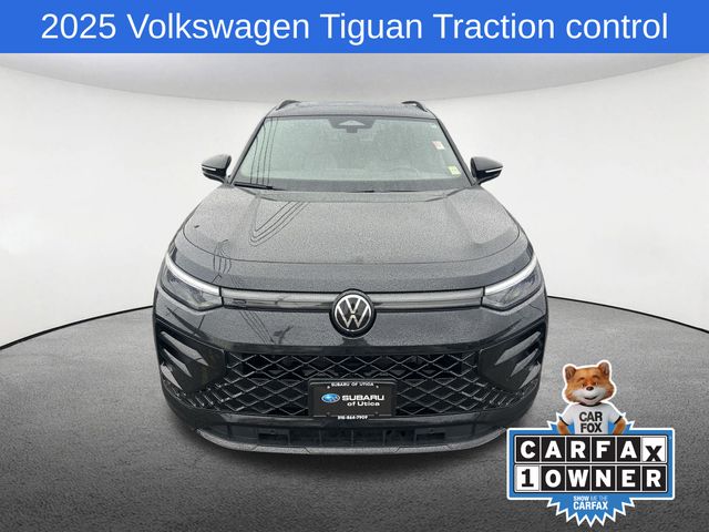 Thumbnail: 2025 Volkswagen Tiguan - 15