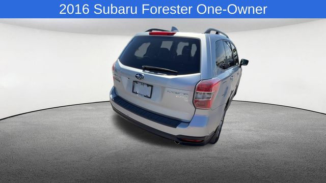Thumbnail: 2016 Subaru Forester - 8