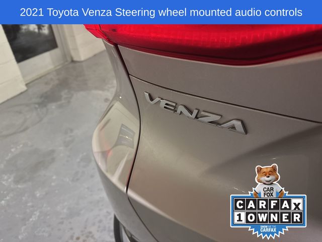 Thumbnail: 2021 Toyota Venza - 16