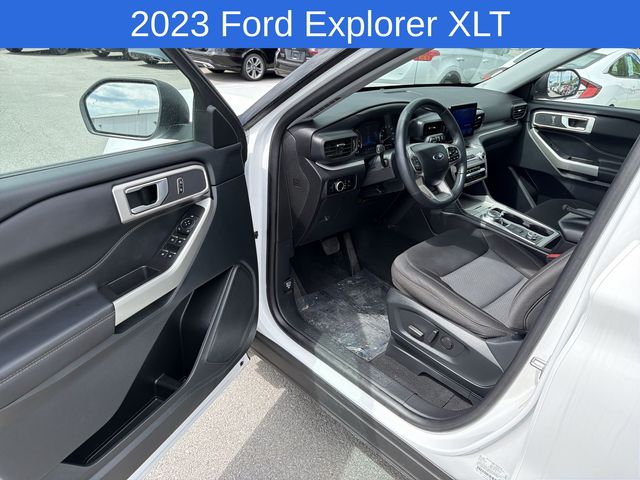 Thumbnail: 2023 Ford Explorer - 12
