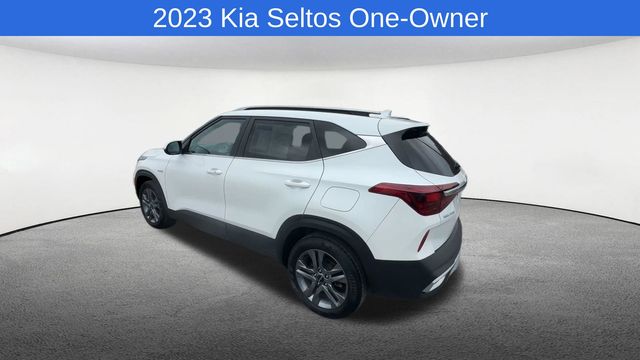 Thumbnail: 2023 Kia Seltos - 7