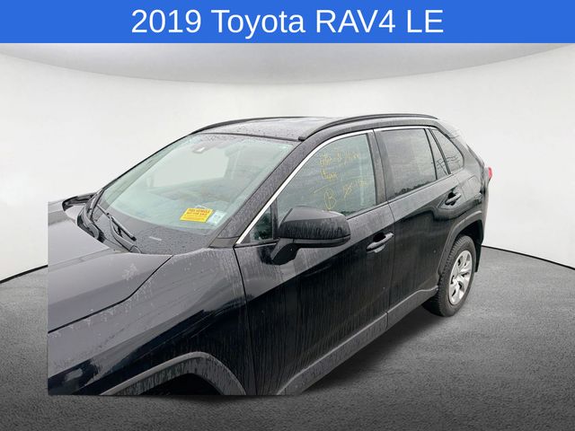 Thumbnail: 2019 Toyota RAV4 - 10