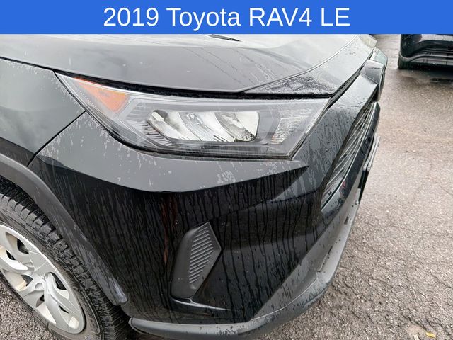 Thumbnail: 2019 Toyota RAV4 - 19