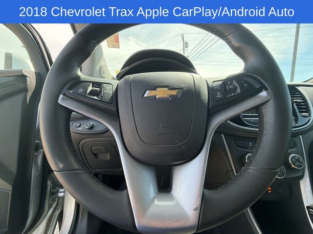 Thumbnail: 2018 Chevrolet Trax - 25