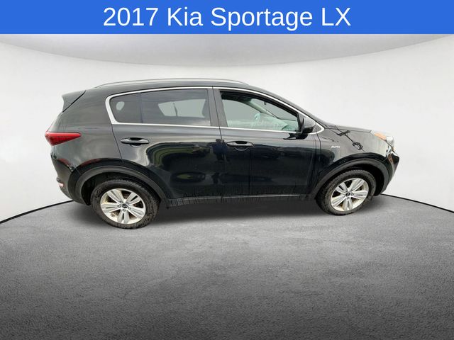 Thumbnail: 2017 Kia Sportage - 14