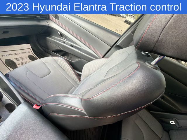 Thumbnail: 2023 Hyundai Elantra - 16