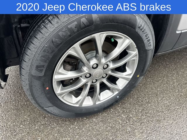 Thumbnail: 2020 Jeep Cherokee - 18