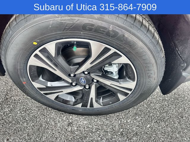 2025 Subaru Crosstrek Premium 16