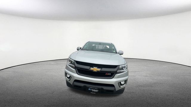 Thumbnail: 2019 Chevrolet Colorado - 3