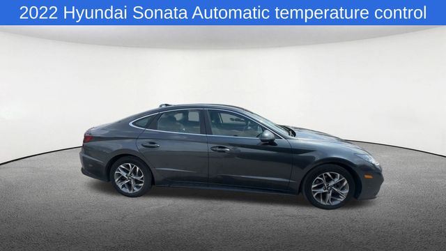Thumbnail: 2022 Hyundai Sonata - 10