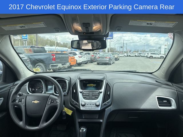 Thumbnail: 2017 Chevrolet Equinox - 20