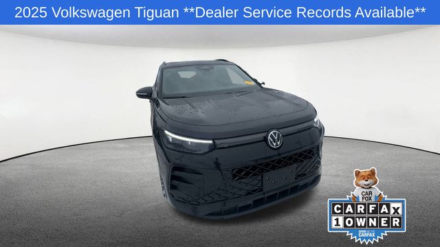 Thumbnail: 2025 Volkswagen Tiguan - 2
