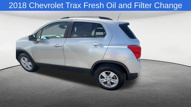 Thumbnail: 2018 Chevrolet Trax - 6