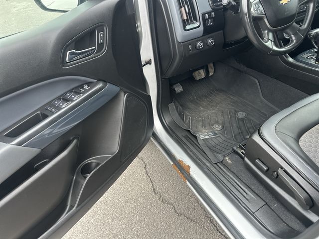 Thumbnail: 2019 Chevrolet Colorado - 11