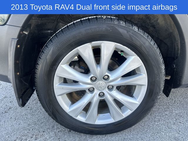 Thumbnail: 2013 Toyota RAV4 - 17