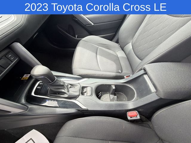 Thumbnail: 2023 Toyota Corolla Cross - 26