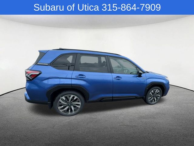 2025 Subaru Forester Touring 9