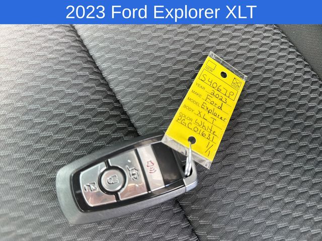 Thumbnail: 2023 Ford Explorer - 30