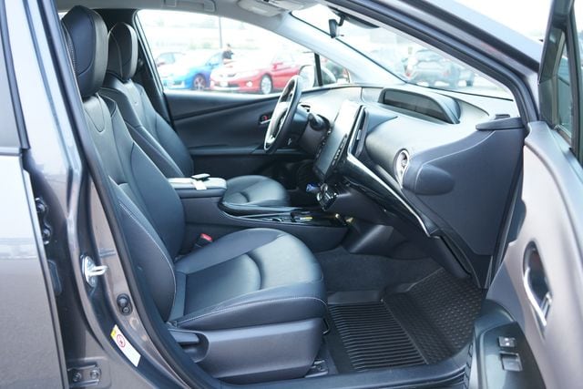Thumbnail: 2021 Toyota Prius Prime - 35