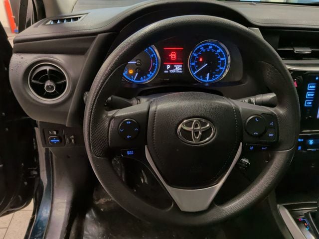 Thumbnail: 2018 Toyota Corolla - 19