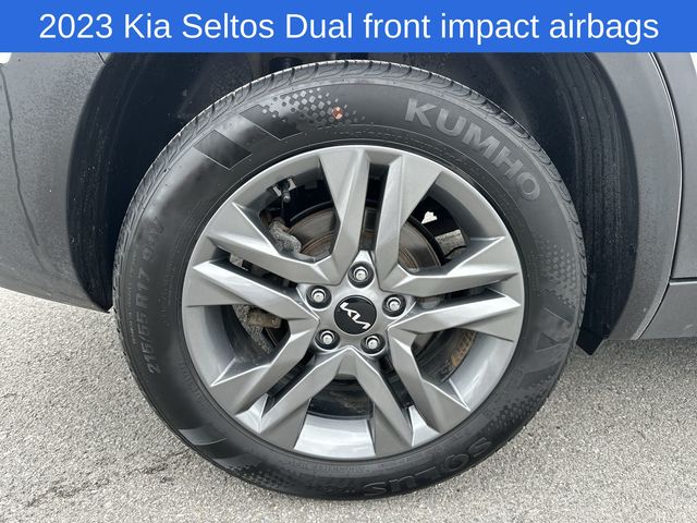 Thumbnail: 2023 Kia Seltos - 18
