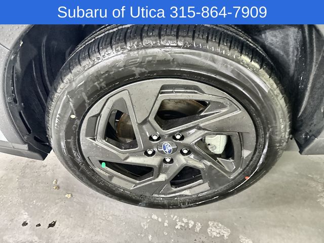 2025 Subaru Crosstrek Sport 16