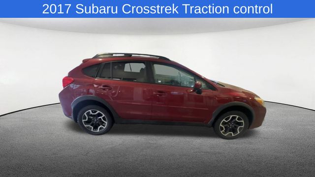 Thumbnail: 2017 Subaru Crosstrek - 10