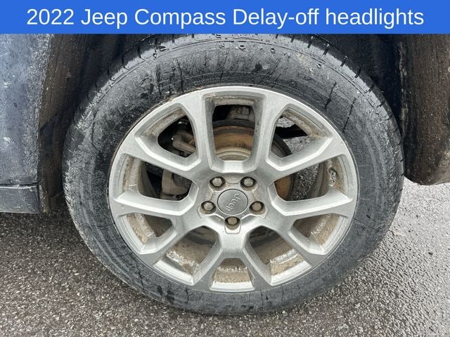 Thumbnail: 2022 Jeep Compass - 25