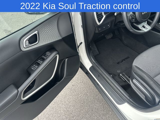 Thumbnail: 2022 Kia Soul - 12