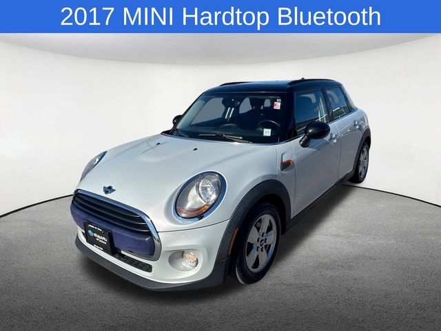 2017 MINI Cooper Base -
                  Yorkville, NY