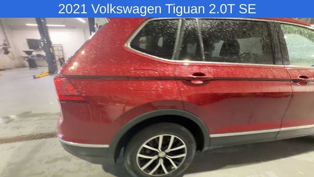 Thumbnail: 2021 Volkswagen Tiguan - 8