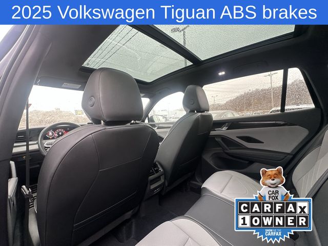 Thumbnail: 2025 Volkswagen Tiguan - 20