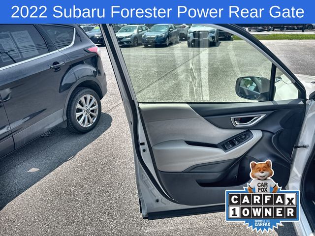 2022 Subaru Forester Premium 12