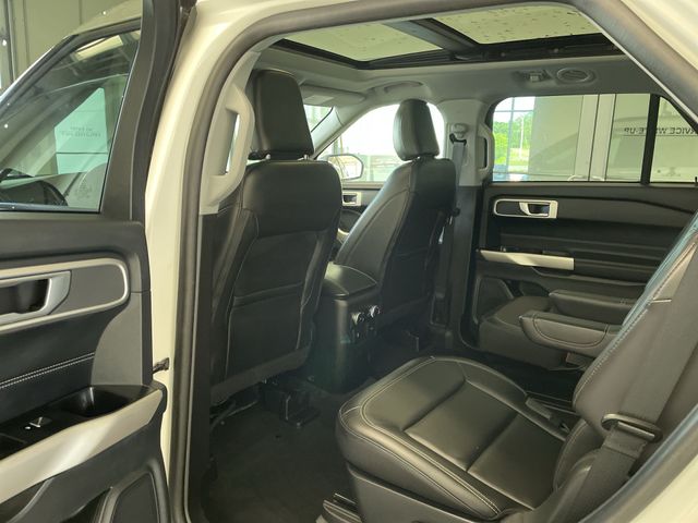 Thumbnail: 2023 Ford Explorer - 25
