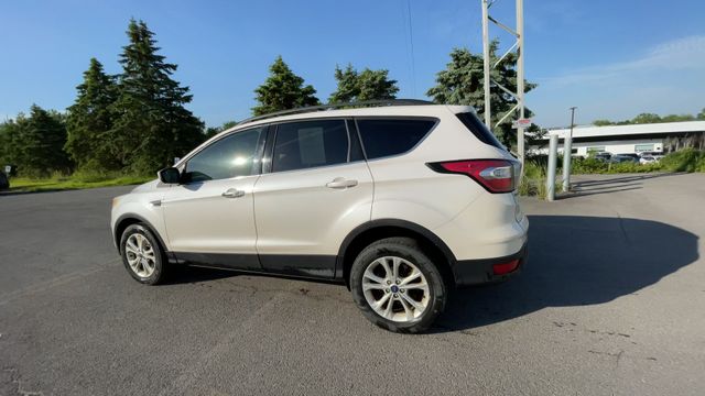 Thumbnail: 2017 Ford Escape - 6