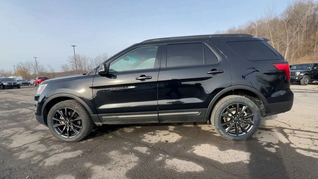 Thumbnail: 2017 Ford Explorer - 6