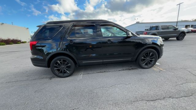 Thumbnail: 2018 Ford Explorer - 10