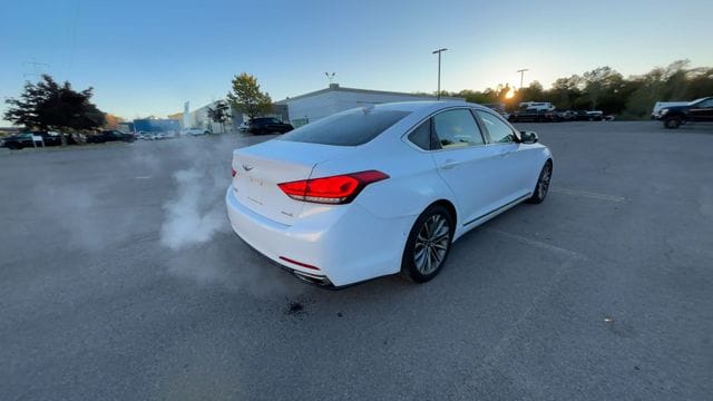 Thumbnail: 2015 Hyundai Genesis - 9