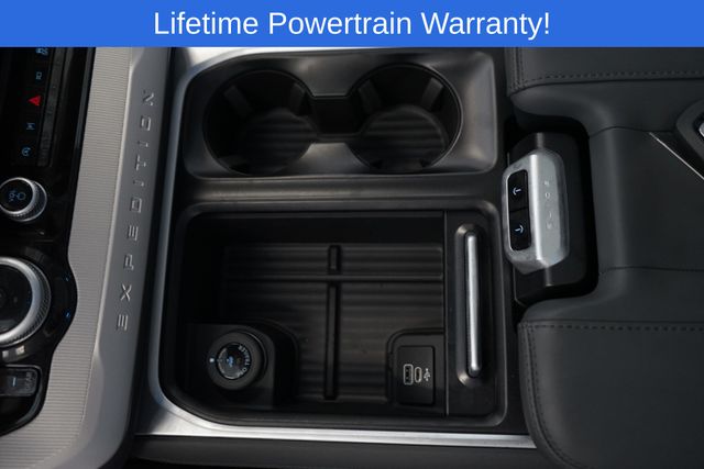 Thumbnail: 2026 Ford Expedition - 27