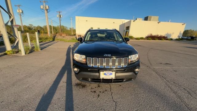 Thumbnail: 2015 Jeep Compass - 3