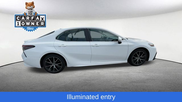 Thumbnail: 2023 Toyota Camry - 10
