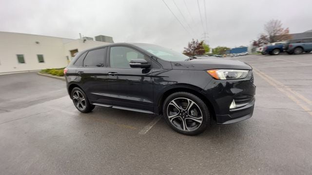 Thumbnail: 2020 Ford Edge - 2
